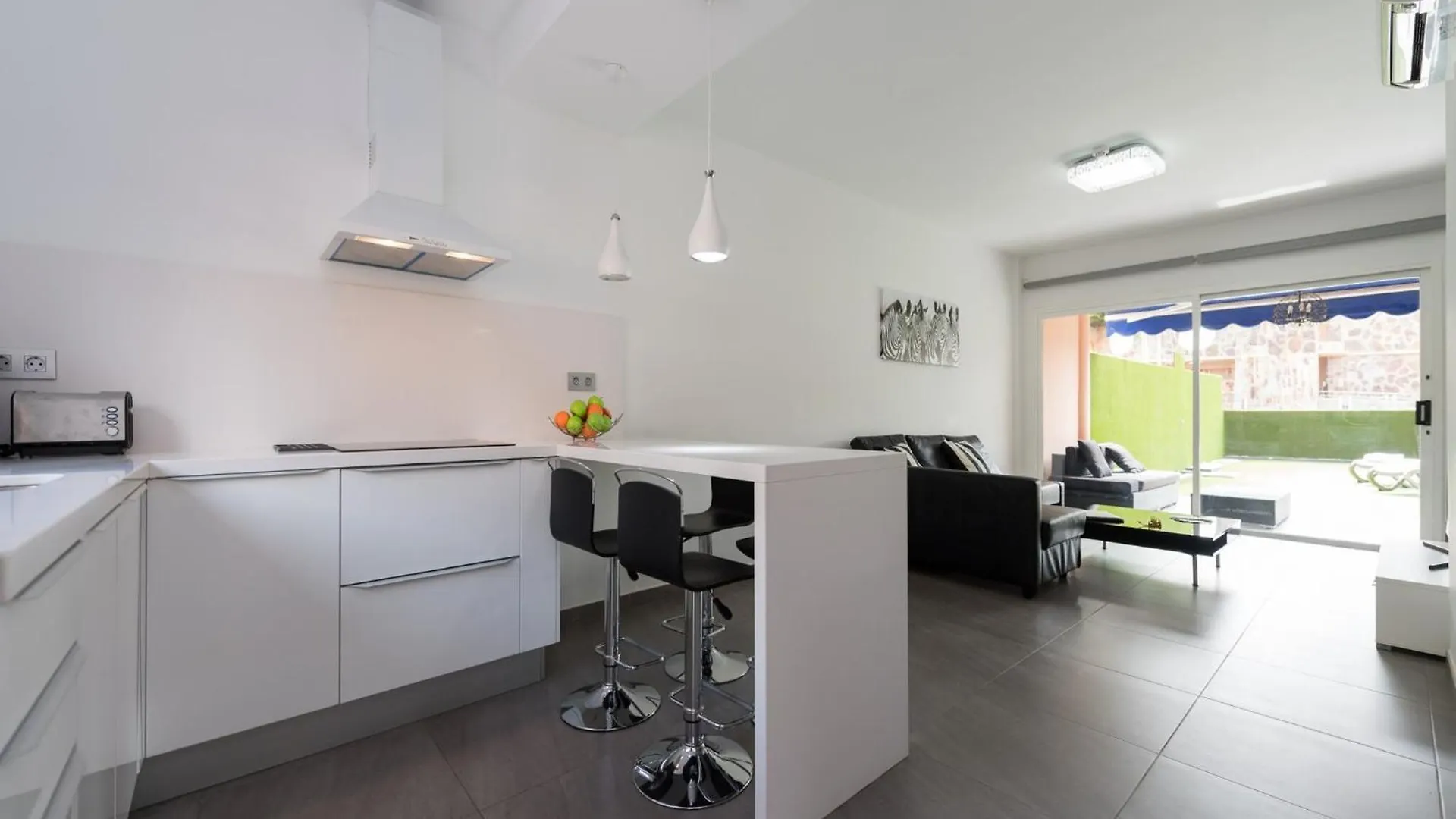 2 Bedroom Apartment In Maspalomas Spanje