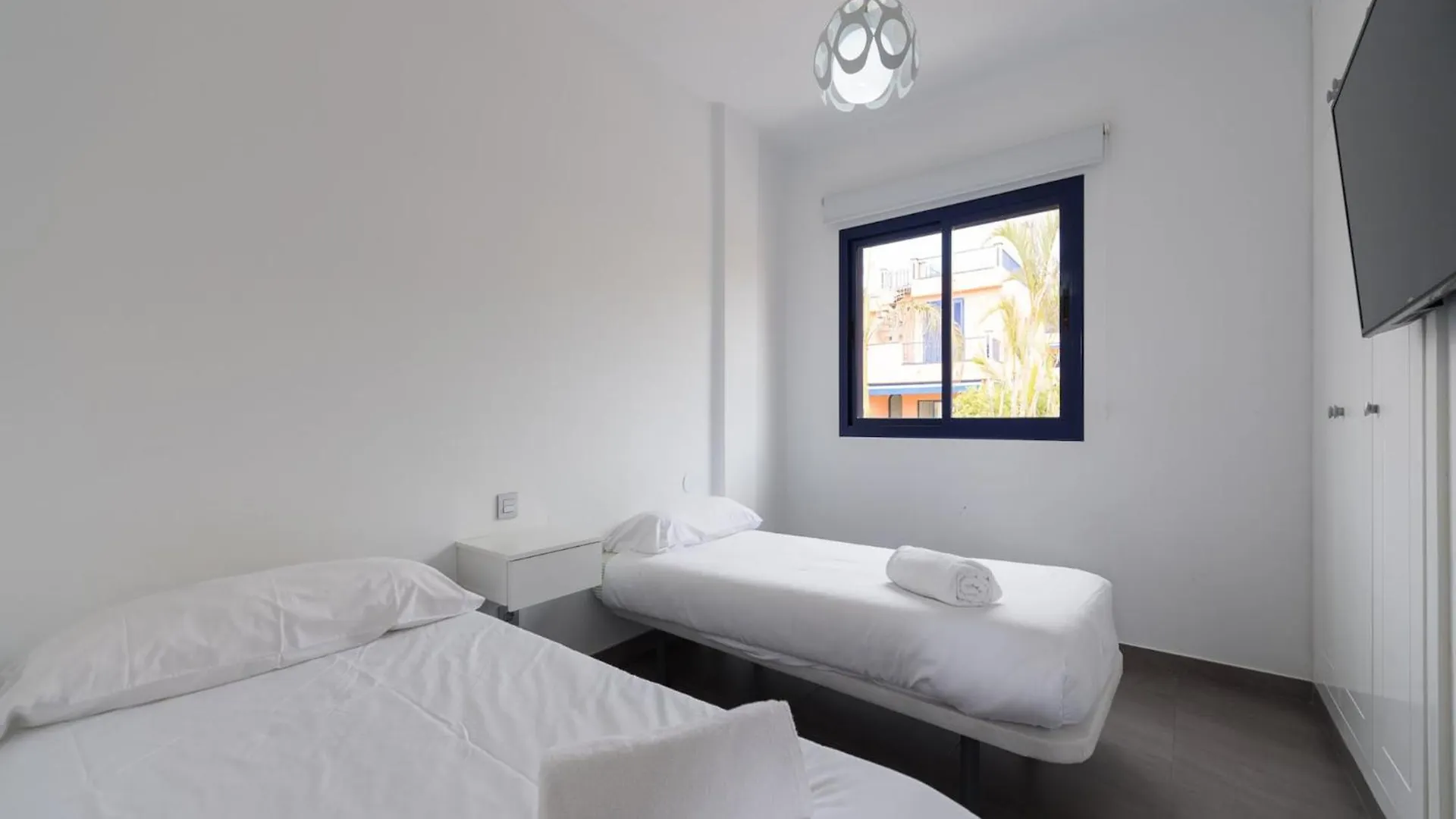 2 Bedroom Apartment In Maspalomas 0*, Maspalomas (Gran Canaria) Spanje